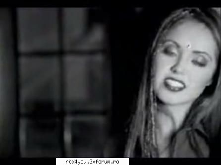 poze cu anahi mika - hilary_vondy - Anahi