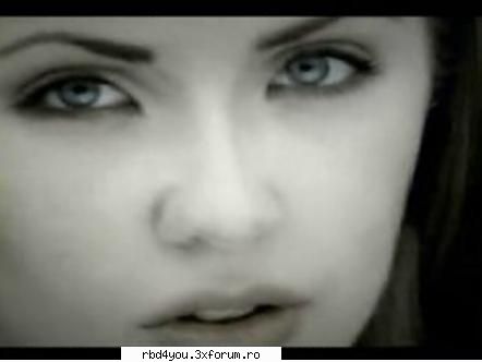 poze cu anahi mika - hilary_vondy - Anahi