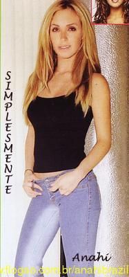 poze cu anahi mika - hilary_vondy - Anahi