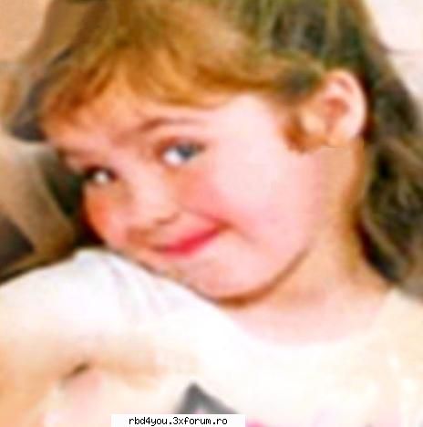 poze cu anahi mika - hilary_vondy - Anahi