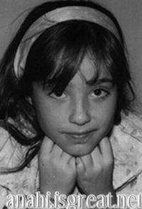 poze cu anahi mika - hilary_vondy - Anahi