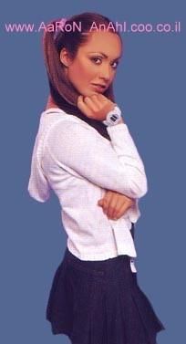 poze cu anahi mika - hilary_vondy - Anahi