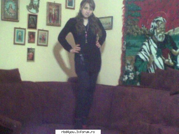 poze k userii - anahi_rebelde - about u...just u..because you're unik