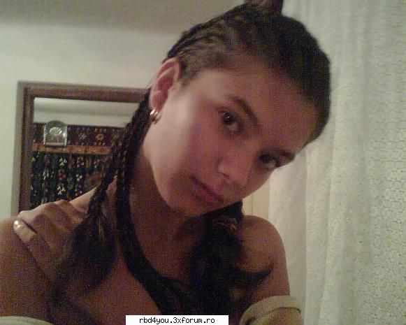poze k userii - fff dlagutze pozele k si persoanele din ele - about u...just u..because you're unik