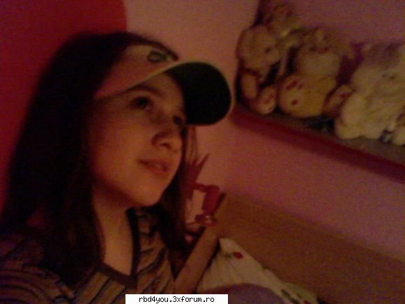 poze k userii - a 3ea cea mai recenta - about u...just u..because you're unik