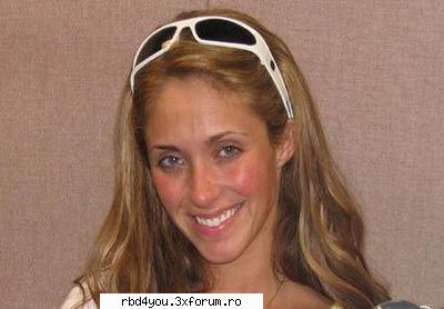 poze kre NU va plak k annie - Niki asta numi place! - Anahi