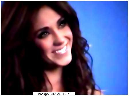 qm va place d annie?? - mie imi place in toate felurile....anny oriqm - Anahi