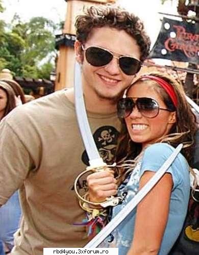 rbd la disney - rbdulce_rob - RBD y R3B3LD3
