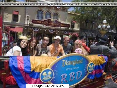rbd la disney - rbdulce_rob - RBD y R3B3LD3